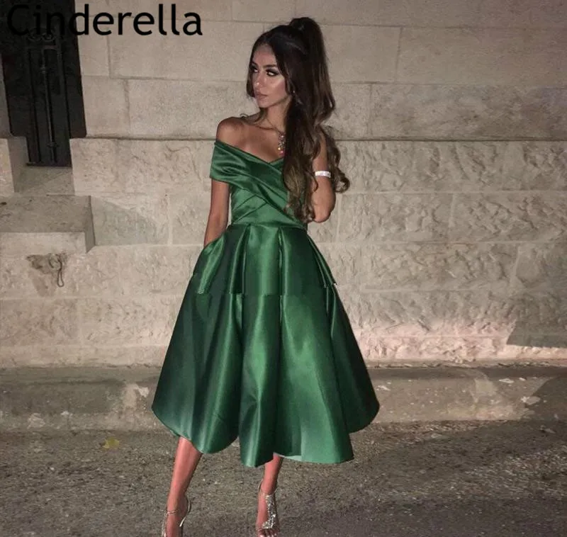 Короткие платья для выпускного вечера robe de soiree с v-образным вырезом и открытыми плечами, мини-трапециевидные атласные платья для выпускного вечера на молнии сзади, vestidos de fiesta de noche