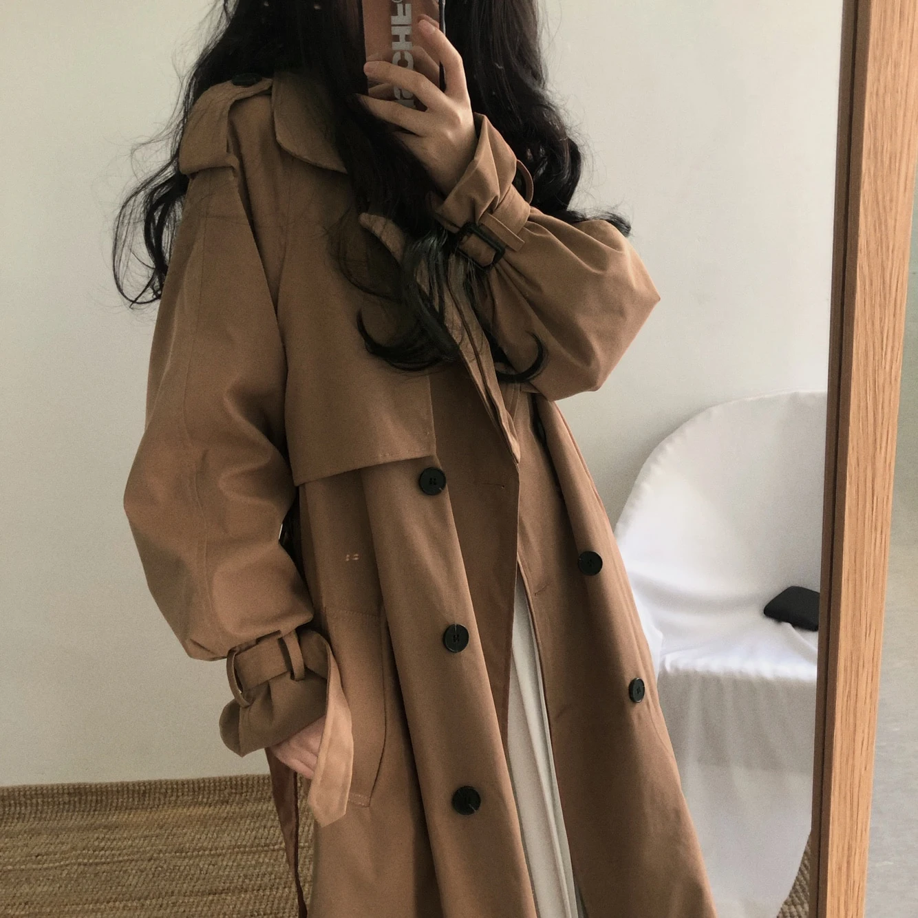 Темперамент выше колена средней длины Свободное пальто для женщин Корейская версия двубортная одежда оверсайз Новое Женское пальто