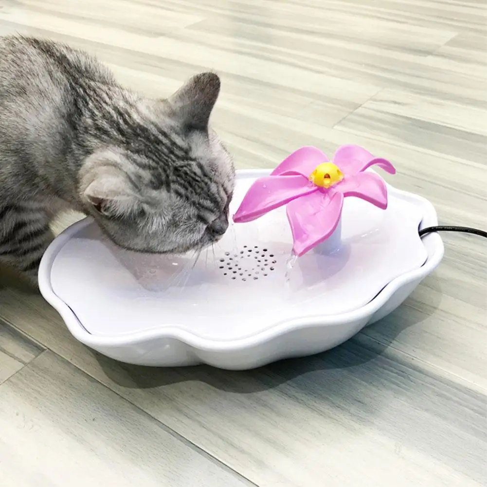 Автоматический кошачий фонтан Pet диспенсер для воды Супер тихий Электрический фонтан диспенсер для воды для маленьких кормушка для кошек и собак фильтр для напитков - Цвет: White