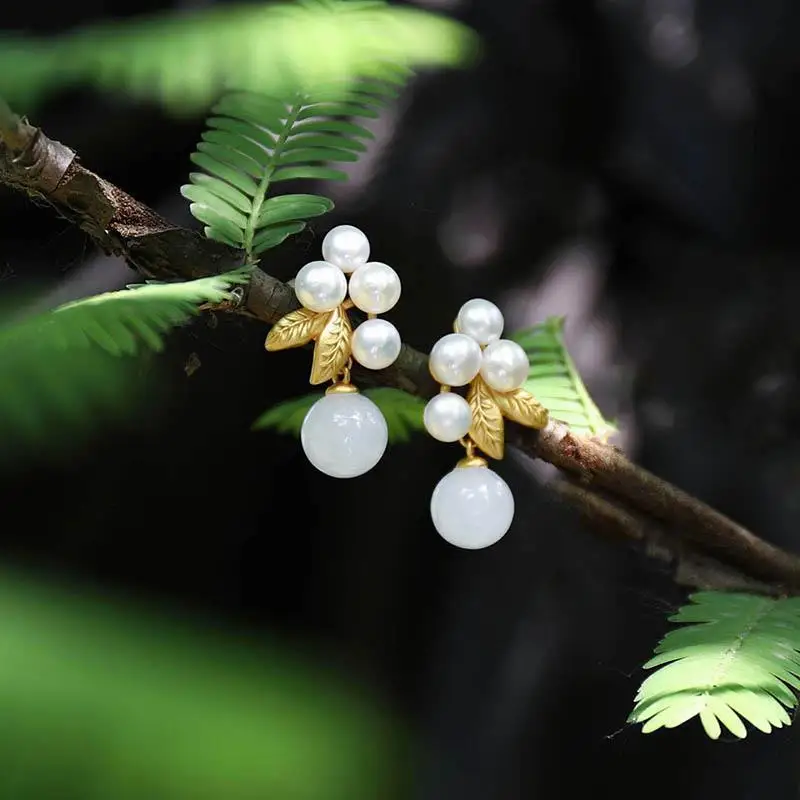 [Ning Wei] Natural Hetian Jade Ladies Earrings 925 Silver Pearl European Vintage Style Ear Studs | Украшения и аксессуары