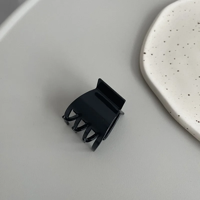 07Right angle black
