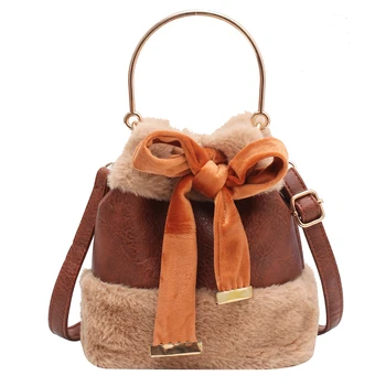 

2020 Fashion Bowknot plush bag winter bag Fur bag Women's bag, Crossbody Handbags Vintage Christmas Gift Shoulder Bag Tote
