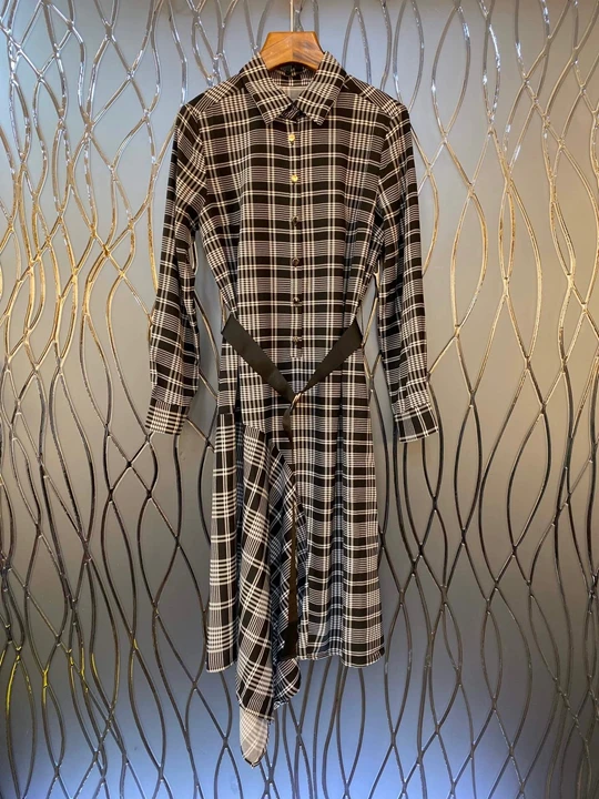 The new autumn and winter women's lapel belts irregular plaid dress 1026