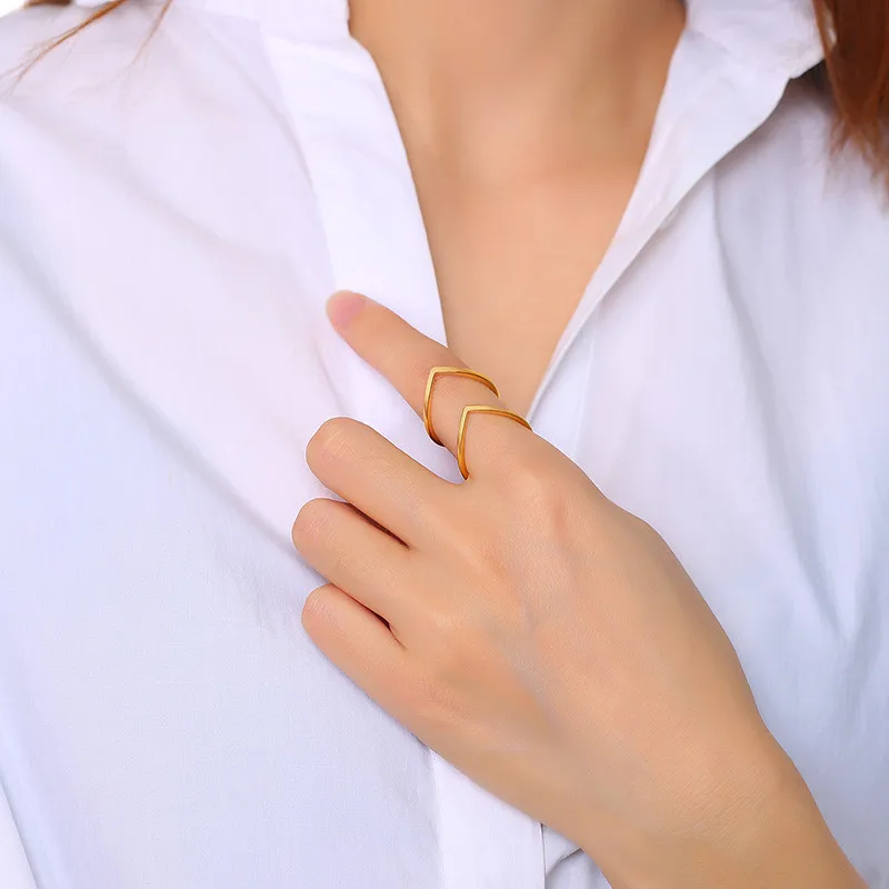 R-537G_10  4I6A9759_800