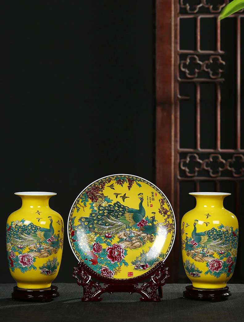 Трехкомпонентный набор керамической вазы Цзиндэчжэнь желтый павлин фарфоровая ваза Современное украшение дома гостиная Цветочная композиция