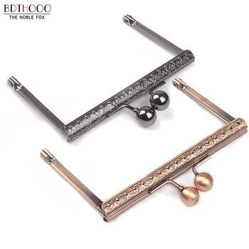 

10.5cm Square Metal Purse Frame Handle for Clutch Bag Handbag Accessories Making Kiss Clasp Lock Antique Bronze Bags Hardware