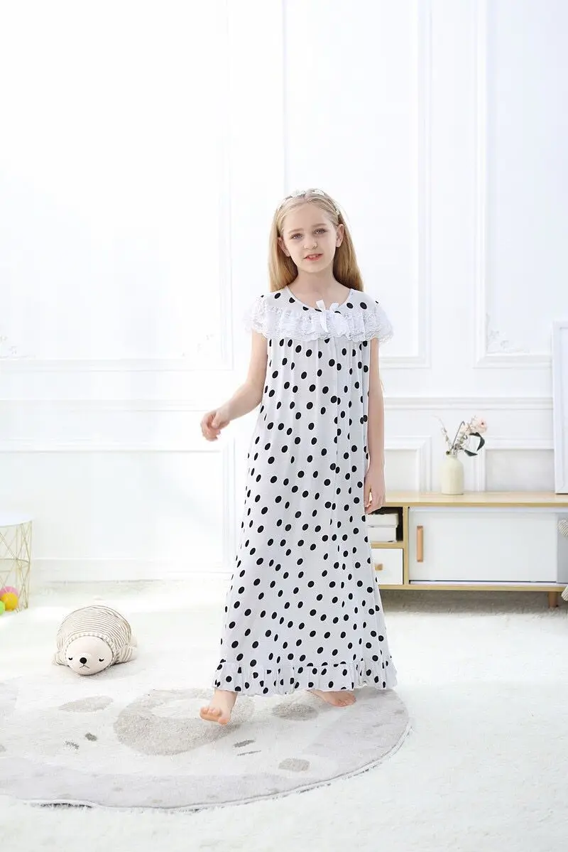 nightgowns and robes	 Girls Pajama Dress Summer  Lace Sleeveless Girls Nightgown European Fashion Princess Sleepwear Sweet Baby Nightdress  vestidos Sleepwear & Robes	