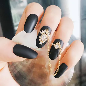 

24pcs Black Matter False Nail Patch Sparkling Rhinestone with Gold Chain Detachable Fake press on Nails for Bride with gule DIY