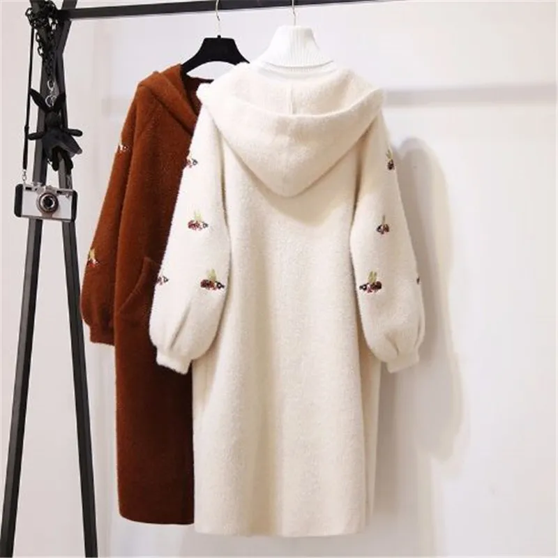 2019 новое осенне зимнее пальто длинное бархатное однотонное с длинными рукавами и