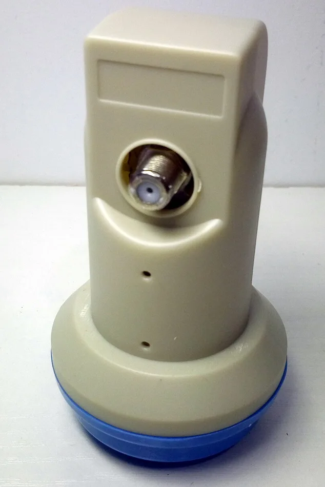 Single LNB SR-320 STARCOM SR-320, SR-3602, SR-3604 Универсальный ku-диапазон цифровой HD одиночный, двойной, Quad LNB с высоким коэффициентом усиления низкий уровень шума спутниковая антенна LNB - Цвет: Single LNB SR-320