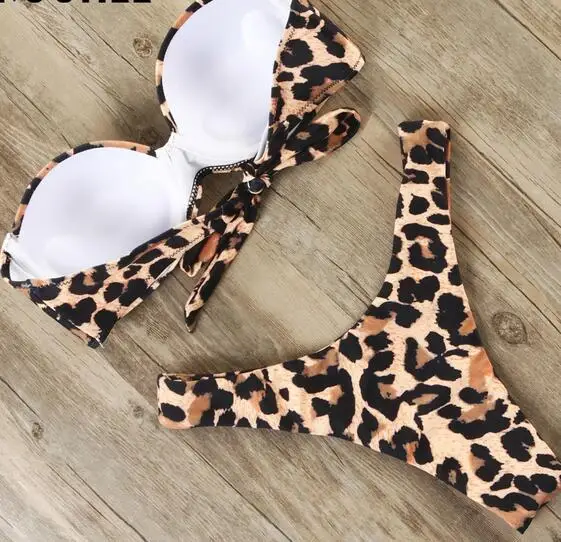 12344033890_1120722894