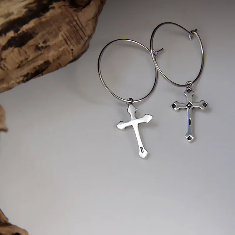 Серьги-кольца женские из серебра 925 пробы с крестиком | Украшения и аксессуары