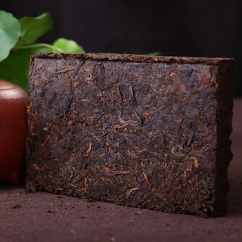 

1990 Oldest pu'er Tea 200g China Yunnan Ripe Pu'erh Pu'er Black Tea Brick For Weight Lose Health Care CHENGXJ