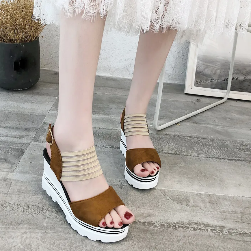 LJD80409893BW35_20180410041353622