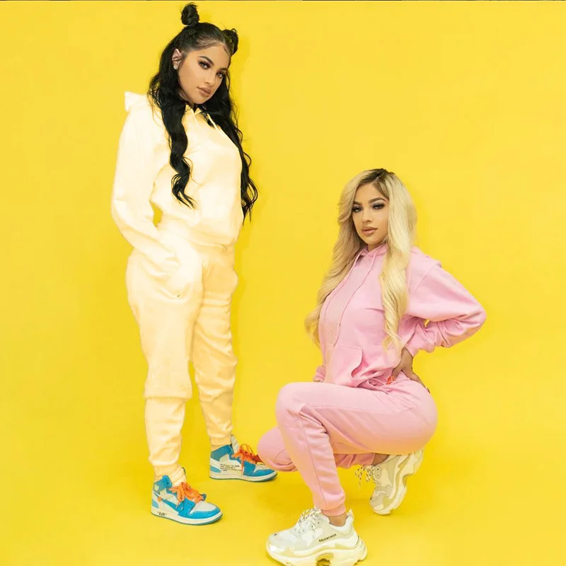 12521053452_1153469267