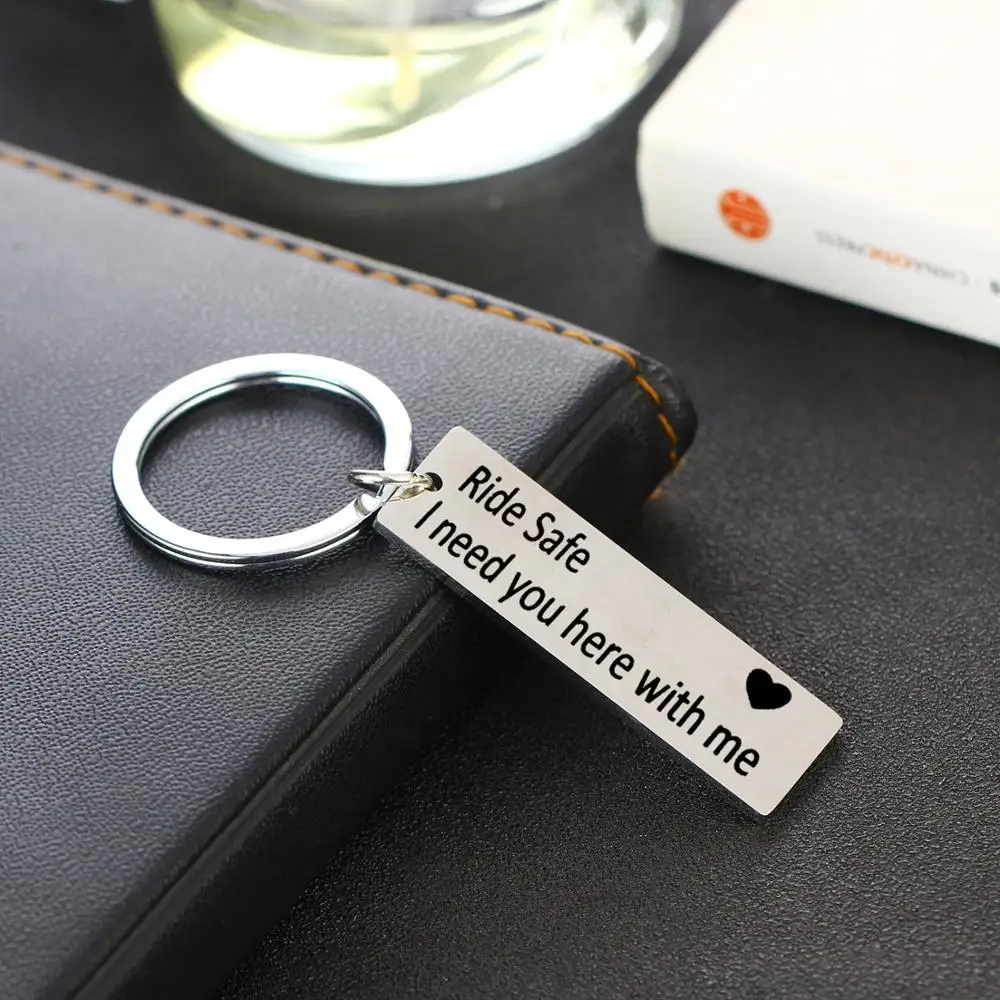 12PC Ride Safe I Need You Here With Me Charm Pendant Keyrings Lovers Couples Boyfriend Girlfriend Gift Key Chains Key Holder Hot