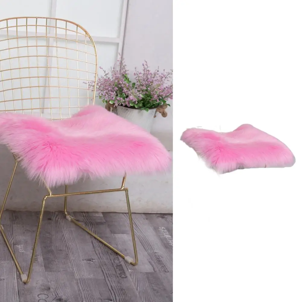 Pink Подушка для сиденья Подушка зимний офисный барный стул искусственная шерсть подушки сиденья плюшевый коврик Ягодицы Подушка стула 45x45 см - Цвет: Pink