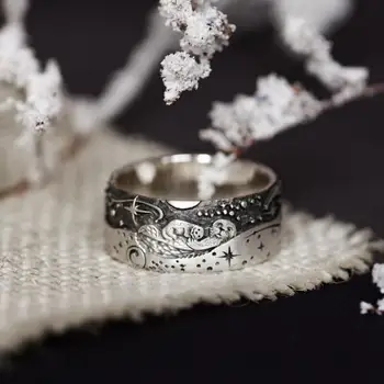 

Hot Selling Ring Women Jewelry 2020 Antique Carving Otter Animal Finger Rings Wedding Engagement Ring for Women