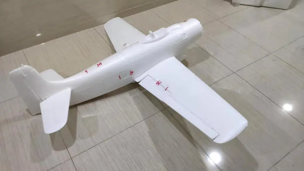 EPO белый 1600 мм размах крыльев A-1 A1 RC самолет warbird - Цвет: white foam only
