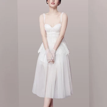 

Elegant White Lace Mesh Patchwork Celebrity Party Dress Women Casual Ruffles Chic Sexy Spaghetti Strap Club Party Dress Vestidos