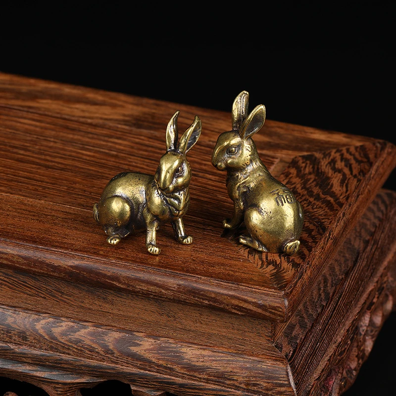 

2PCS Copper Lucky Rabbit Statue Ornaments Antique Vintage Brass Office Desk Decoration Animal Zodiac Miniature Figurine Tea Pet