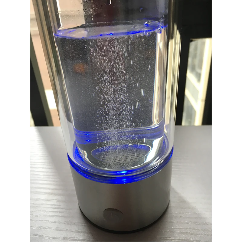 Bouteille d'eau riche en hydrogène alcaline en verre rechargeable facile