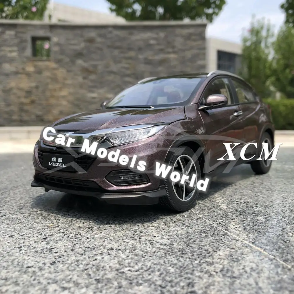 

Diecast Car Model for Vezel 2019 1:18 (Purple) + SMALL GIFT!!!!!