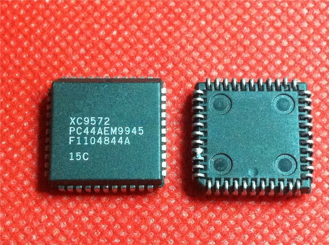 1PCS XC9572-10PCG44C XC9572 PLCC-44 new