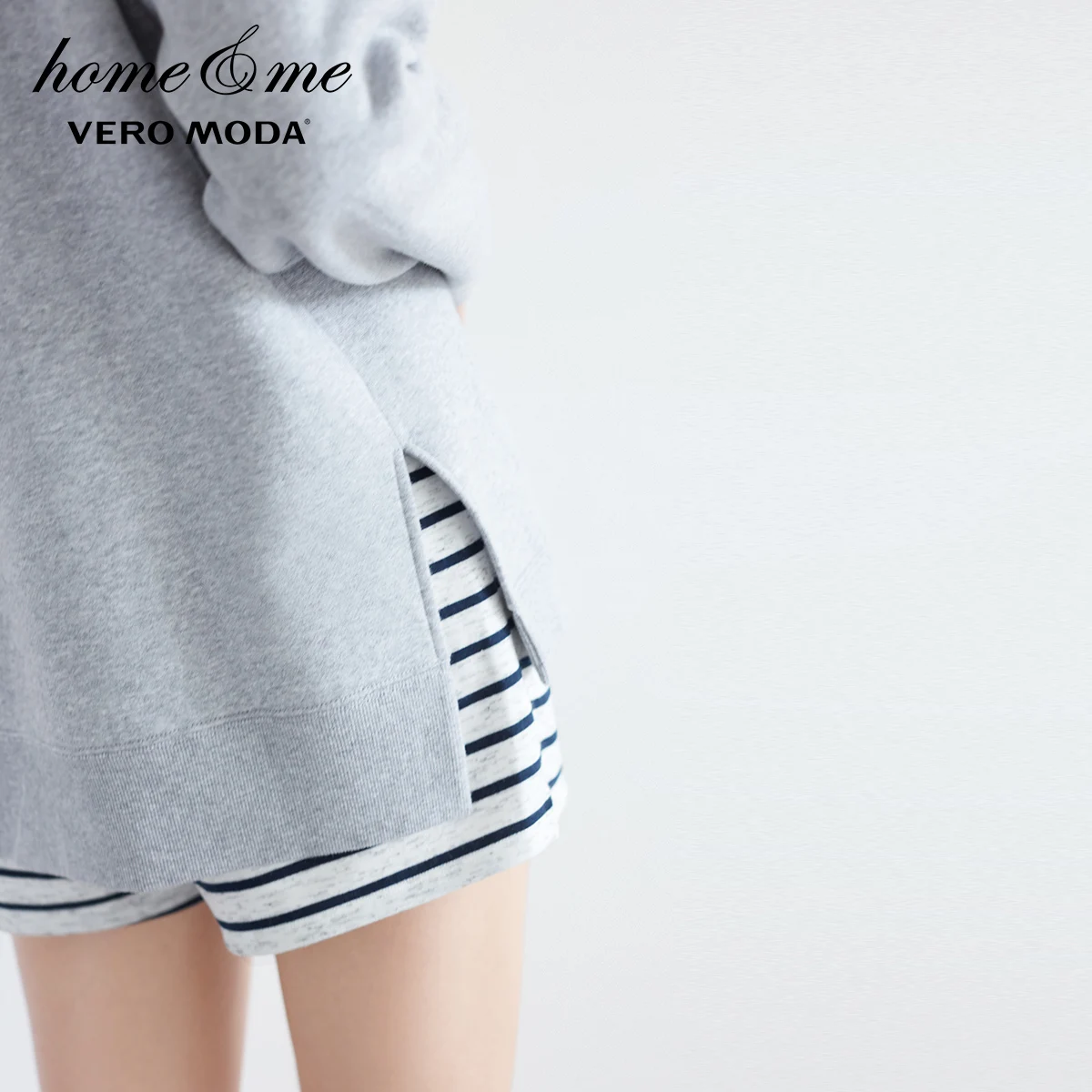 Vero Moda Drop-shoulder Side Slit Printed Round Collar Homewear T Shirt | 3181R3508