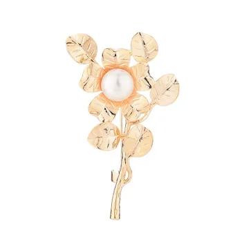 

2020 new high-end brooch pin natural freshwater pearl brooch leaves flowers knotted clothing accessories XLA