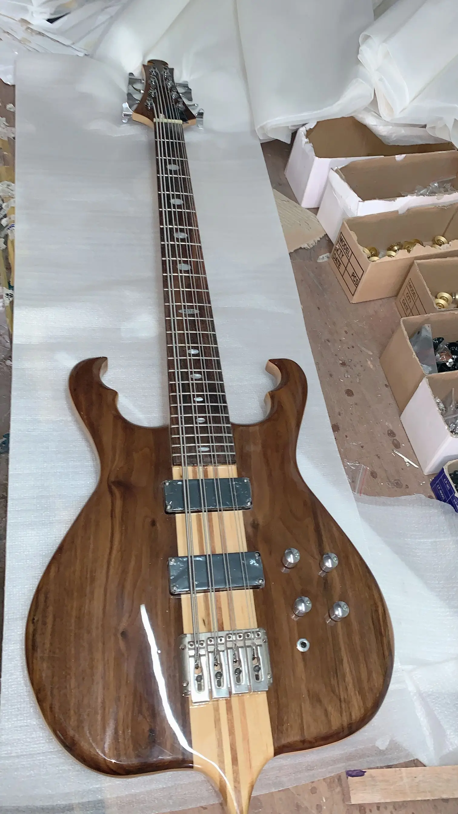 Новое поступление 8 струнная бас гитара с одним сквозным шейным корпусом из