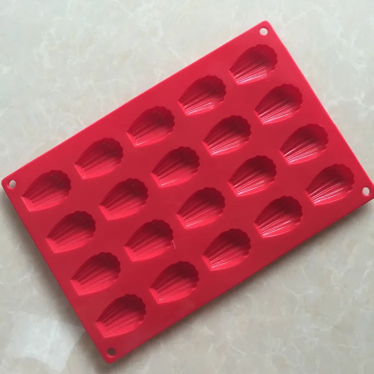 

20 Even Cake Mold Shell Cake Baking Pan Snack Cookie Cutter XG146