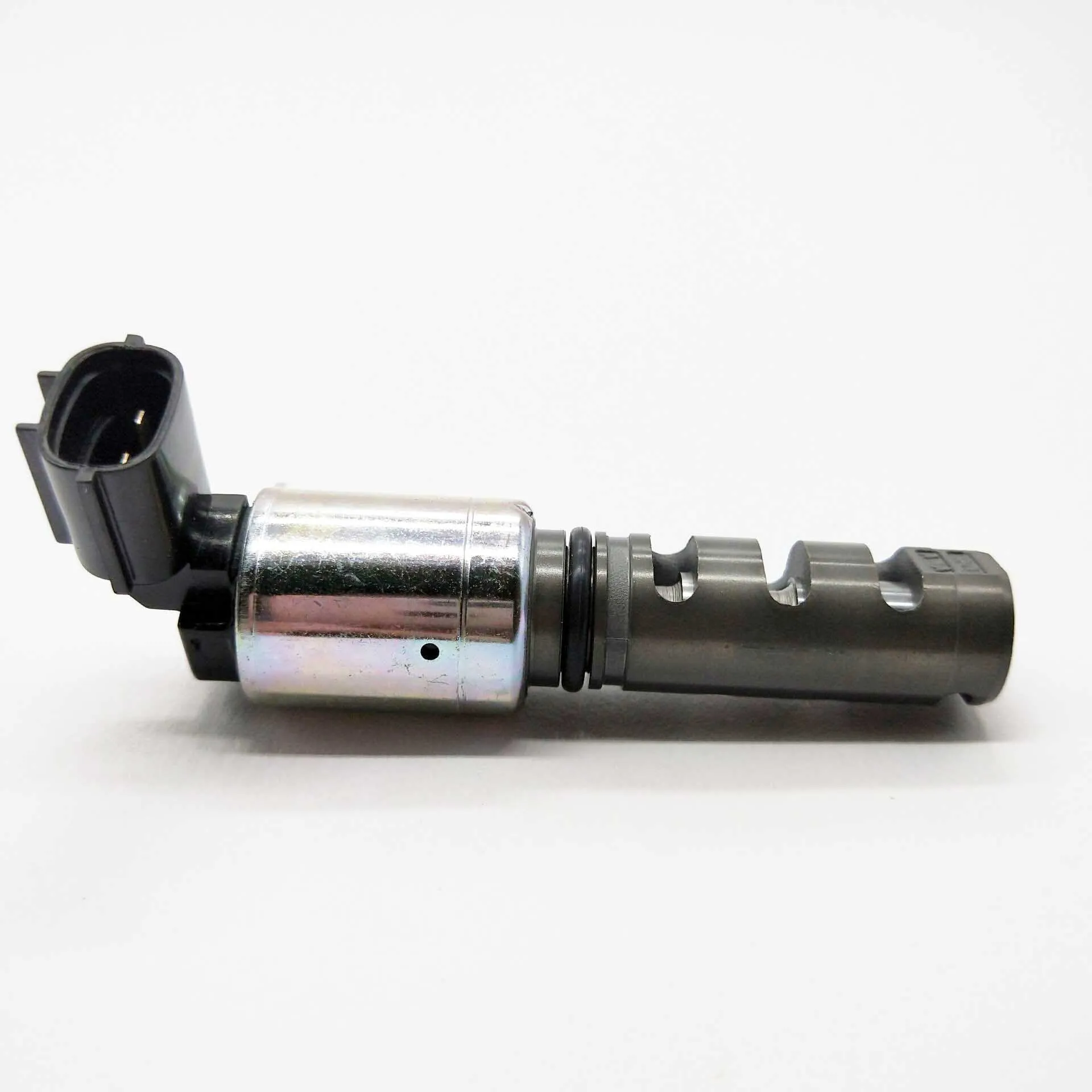 

Variable Timing Control Valve VVT For Toyota Yaris Vios Matrix Corolla Auris Avensis Wish 15330-37020 1533037020 15330-0T020