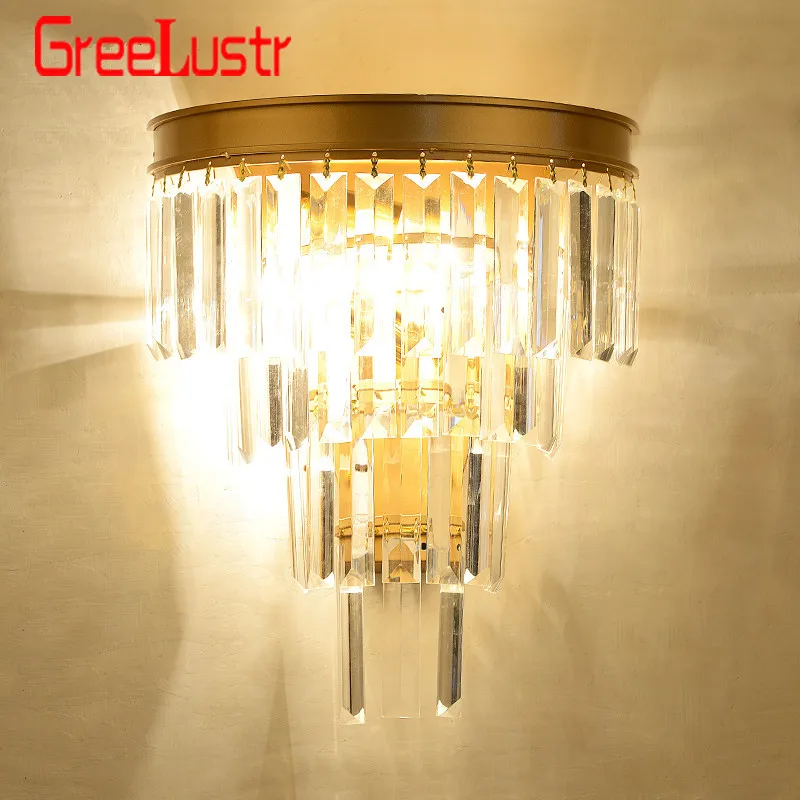 

Postmodern living room high-end decorative wrought iron wall lamp Nordic minimalist bedroom bedside wall lamp