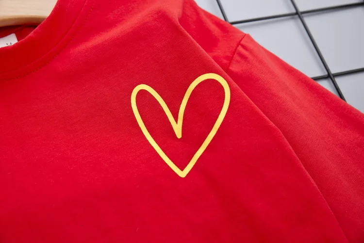 Демисезонный мода крыло комбинезоны для девочек с надписью «Love», с длинными рукавами, детская одежда для маленьких мальчиков и девочек 2 шт./компл. Одежда для младенцев
