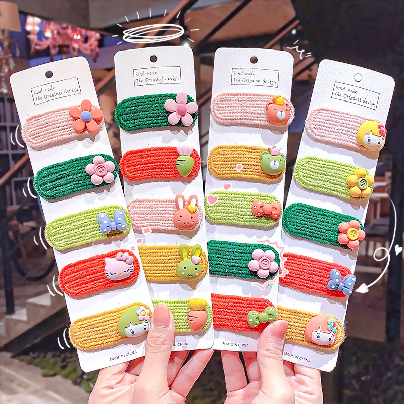 

[Xwen] New 5 Piece/Set Girl Cute Cartoon Wool Hairpin Side Clip Knitted Hair Ornament Headdress BB Hair Clip Accessories WEA0025