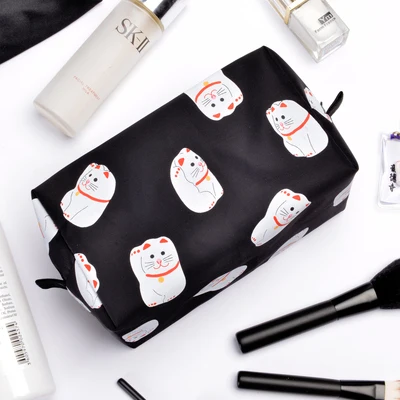 TANTO store Kiitos, дизайн, нейлоновая косметичка из серии Tokyo impression, креативная иллюстрация, сумка для путешествий