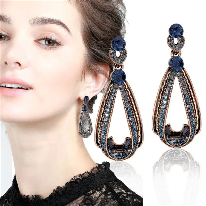 

Fashion Silver Jewelry Crystal Earrings Blue Drop Rhinestone Water Ear Stud Shiny Atmospheric Temperament Long Earrings