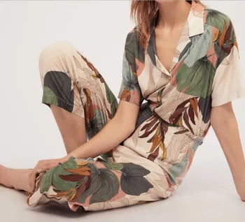 

2020 Spring New Model Pajamas Two-Piece Set O Home Palm Leaf Printed Short-Sleeved Suit Pajamas Spot Supply