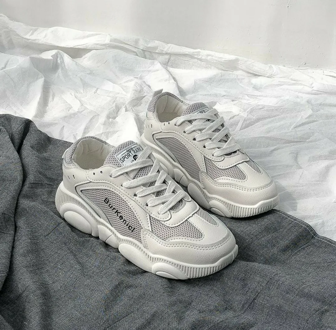 

New Style Listed Autumn Dad Shoes [Benifit Price Spike] Import PU Leather Punched Sheet