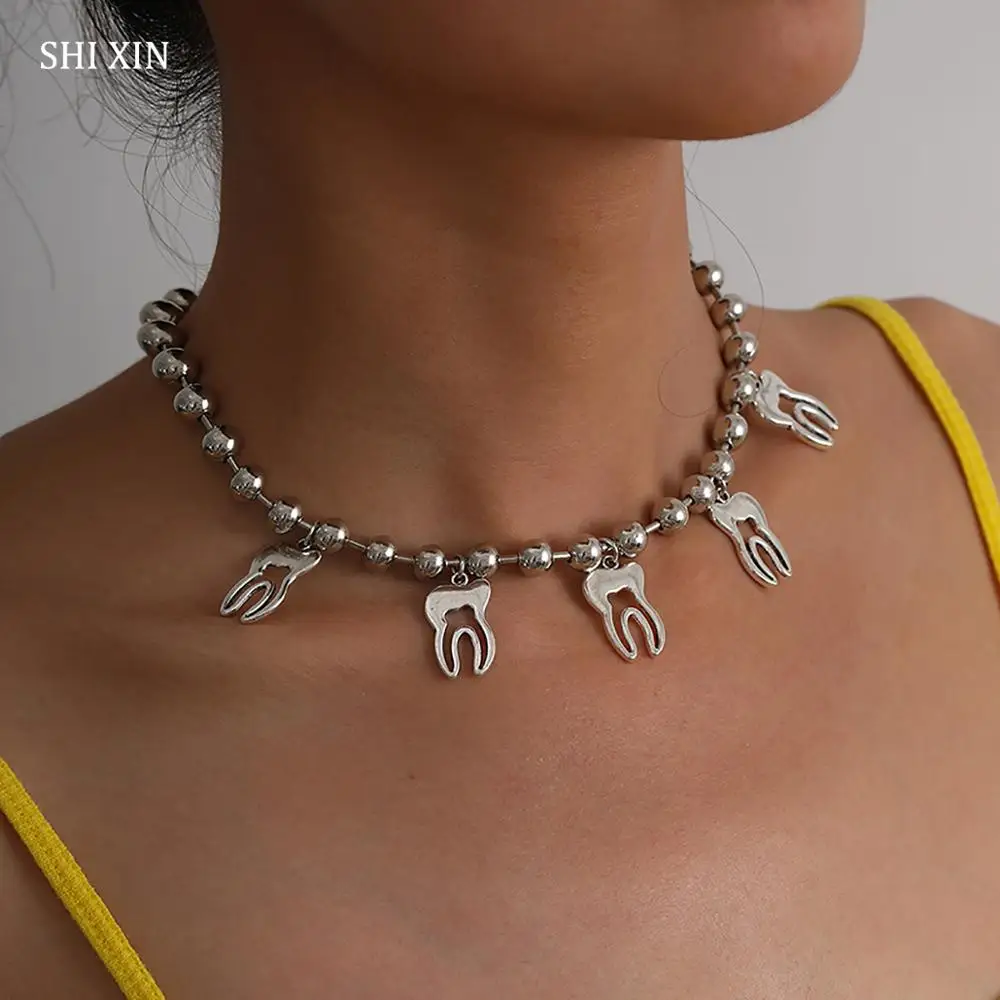 

SHIXIN Punk Small Beads Chain With Tooth Pendants Necklace for Women Short Choker Necklaces Colar on the Neck Collier femme 2020