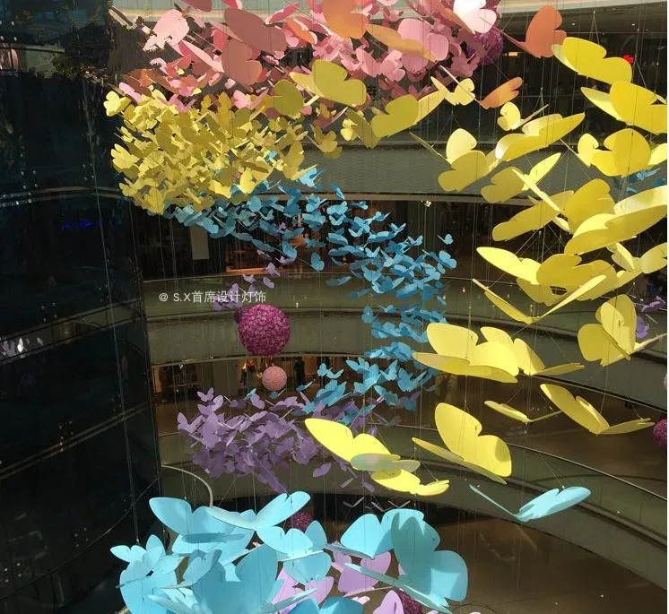 Очаровательное украшение с изображением бабочки неба для торгового центра