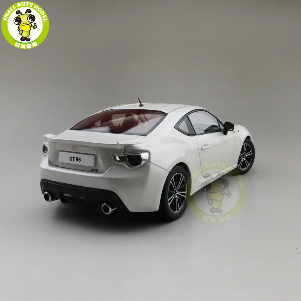 1/18 86 GT GT86 гоночный автомобиль литая модель автомобиля игрушки для мальчиков и девочек Подарки