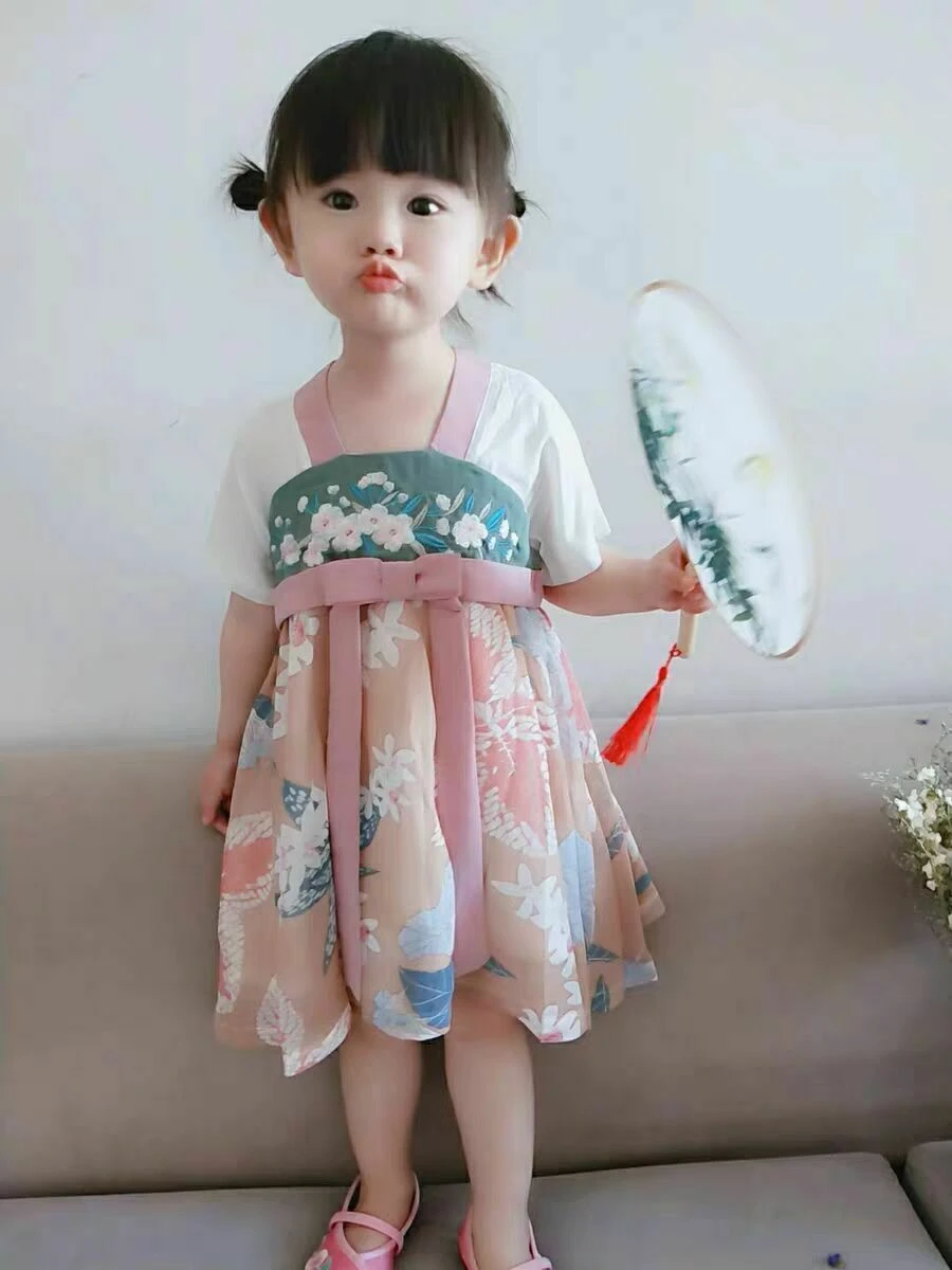 traditional children's clothing