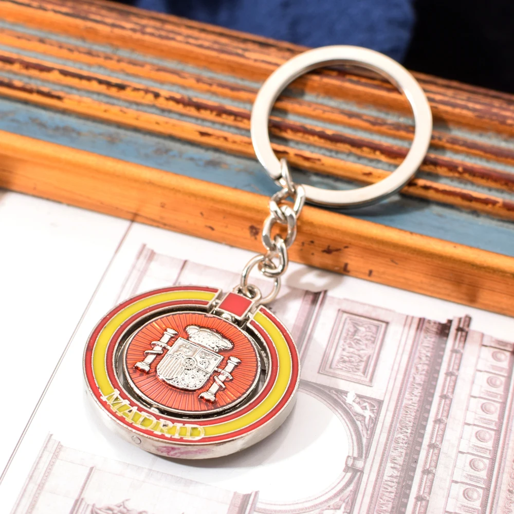 Vicney с флагом Испании круглый брелок Мадрид Вращающийся для ключей Для женщин