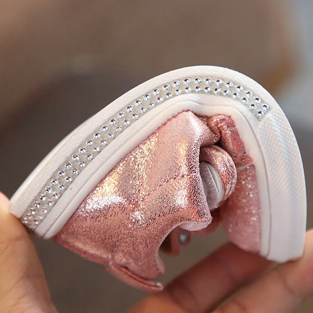Toddler Girls' Glitter Bow Crib Shoes 6