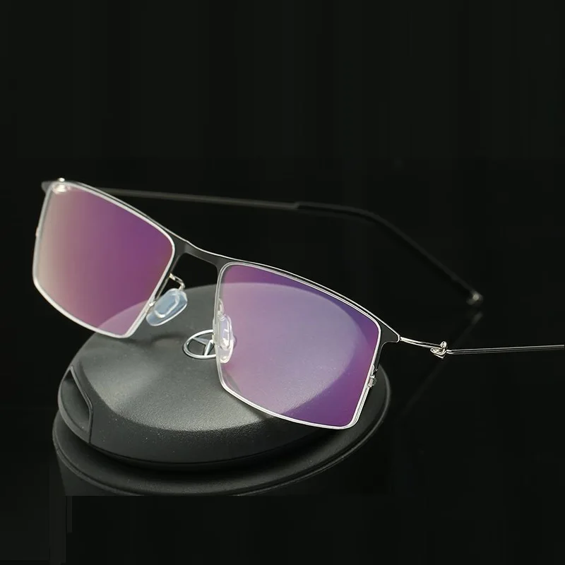 

With-140 Men Screwless Men Eyeglasses Frame myopia gold wire glasses male light B titanium alloy thin Temple optical glasses new