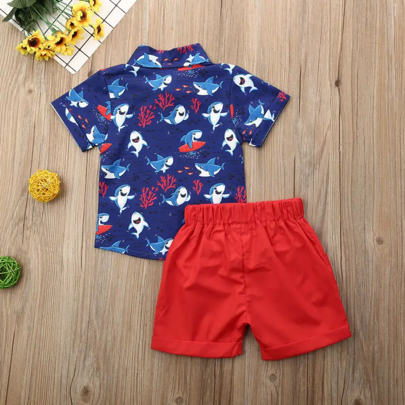 От 1 до 5 лет Одежда для маленьких мальчиков рубашка джентльмена с изображением акулы для маленьких мальчиков топы, красные шорты брюки детские комплекты одежды для мальчиков