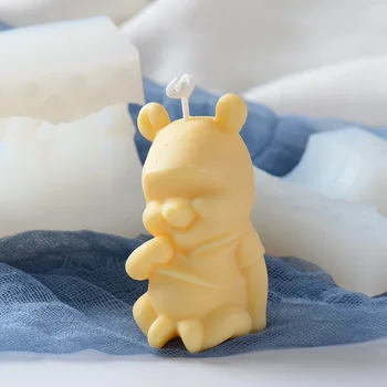 

DIY Candle Mold Siliconce Cartoon Pooh Bear Mould Desktop Decorativ Tool