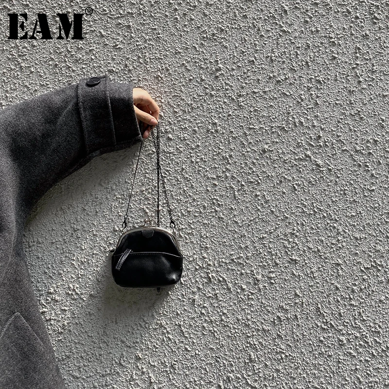 

[EAM] Women New Black Chain Split Temperament Pu Leather Personality Accessories Fashion All-match Spring Autumn 2020 1N686